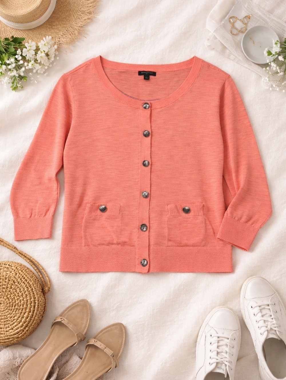 Banana Republic Coral Cardigan Lightweight Knit Button Front Pocket Sweater Sz L - Picture 3 of 9